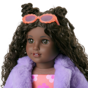 Truly Me™ #127 Doll & Day of Fun All-in-One Set T9