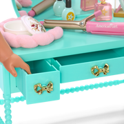 Raquel’s™ Vintage Vanity for 18-inch Dolls (Girl of the Year™ 2026) L7