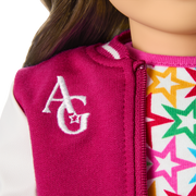 Truly Me™ 18-inch Doll #126 with wavy brown hair Z6