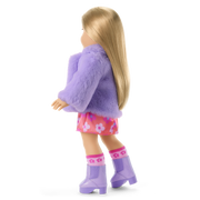 Truly Me™ #131 Doll & Day of Fun All-in-One Set D2