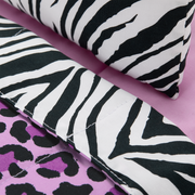 Nicki’s™ Bed & Animal-Print Bedding Set for 18-inch Dolls (Historical Characters) H1